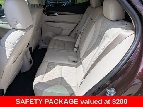 Used 2022 Buick Envision Avenir w/ Technology Package II AWD/4WD image 28
