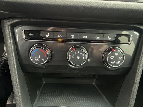 Used 2024 Volkswagen Tiguan Wolfsburg Edition image 18