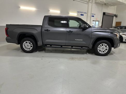 Used 2022 Toyota Tundra SR5 image 10