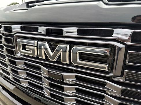 New 2026 GMC Sierra 2500 Denali Ultimate w/ Snow Plow Prep/Camper Package AWD/4WD image 9