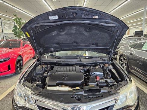 Used 2013 Toyota Camry XLE FWD image 37