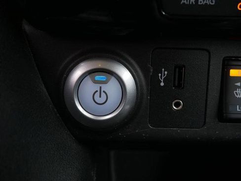 Certified 2019 Nissan Leaf SL w/ SL Technology Package image 17