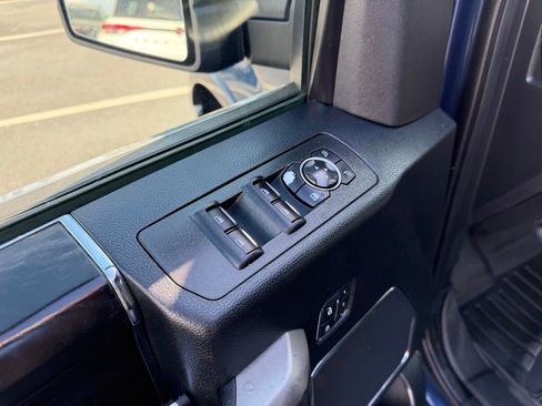 Used 2018 Ford F150 Platinum w/ Equipment Group 701A Luxury image 14