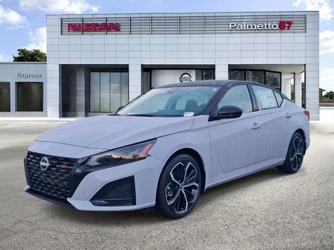 New 2026 Nissan Altima 2.5 SR FWD image 3