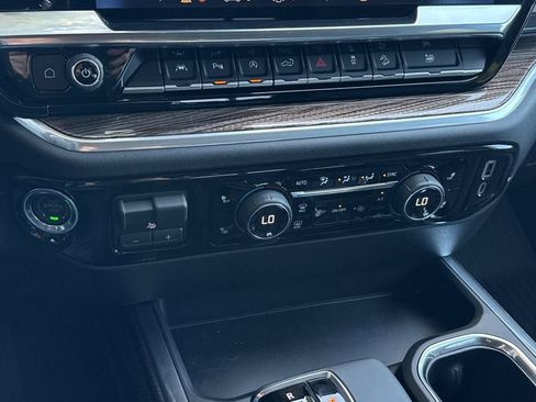 New 2026 Chevrolet Silverado 1500 RST w/ RST All Star Premium Package AWD/4WD image 20