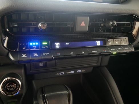 Used 2024 Toyota Land Cruiser AWD/4WD image 23