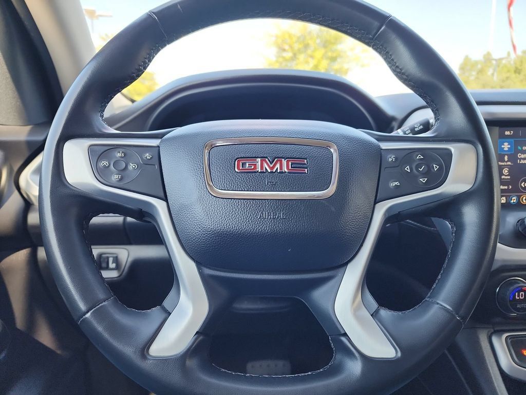 Certified 2023 GMC Acadia SLT AWD/4WD image 14