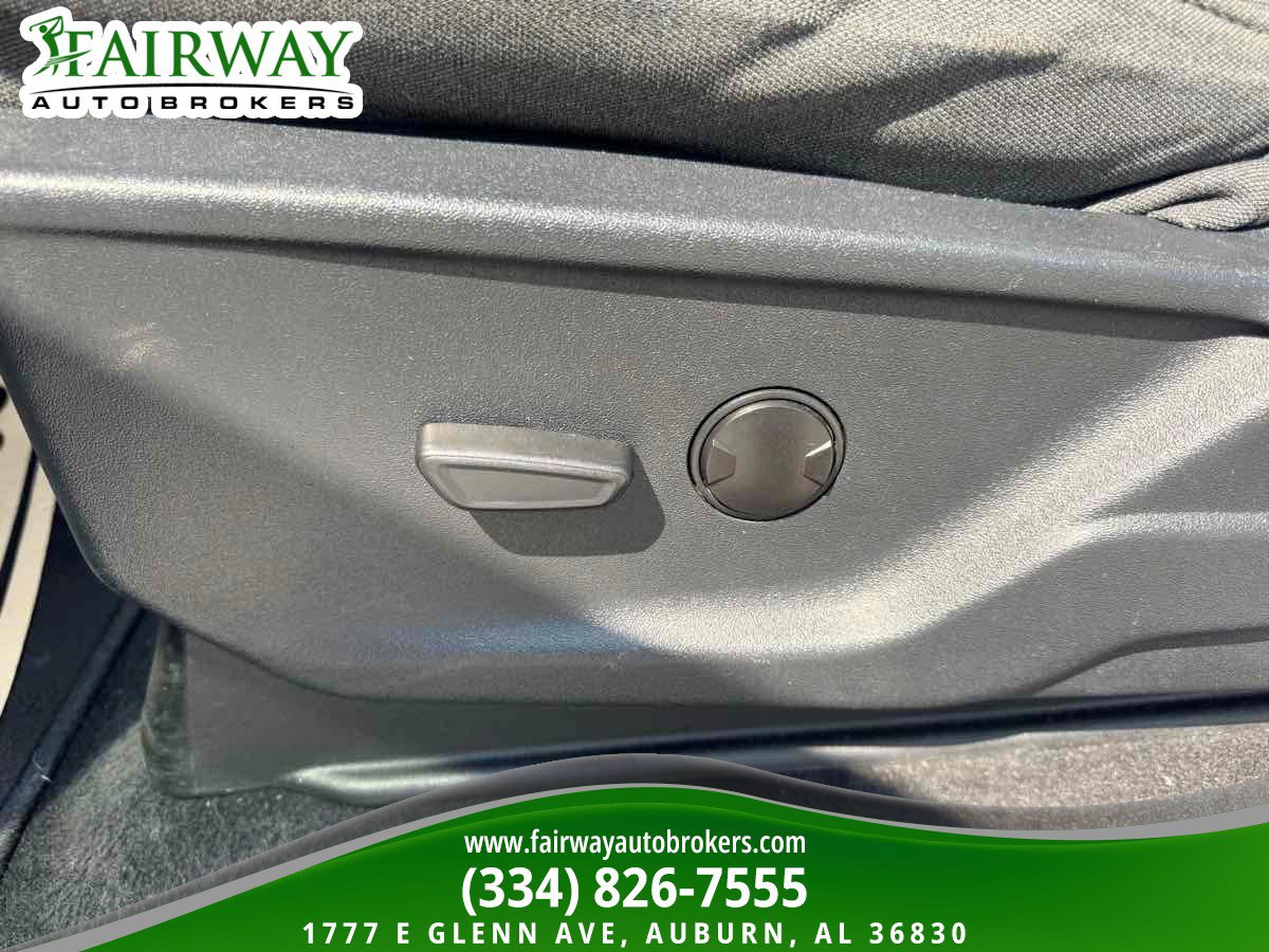 Used 2024 Ford F150 XLT AWD/4WD image 16