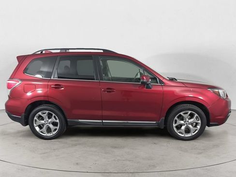 Used 2018 Subaru Forester 2.5i Touring w/ Popular Package #2 AWD/4WD image 6