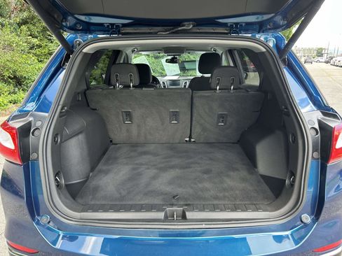 Used 2020 Chevrolet Equinox LT FWD image 14