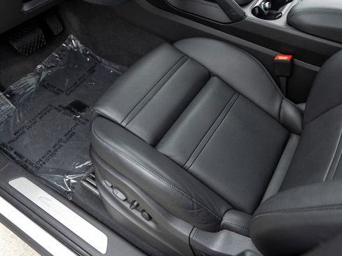 Certified 2026 Porsche Cayenne Coupe AWD/4WD image 26