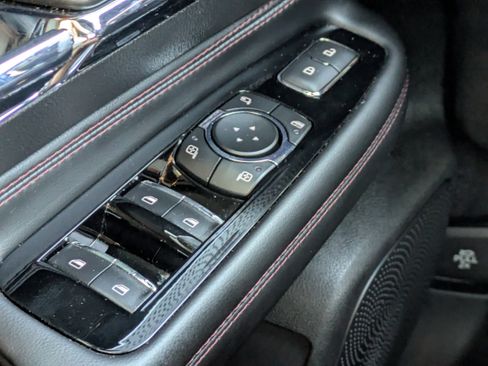 Used 2023 Lincoln Corsair Reserve w/ Equipment Group 201A image 23