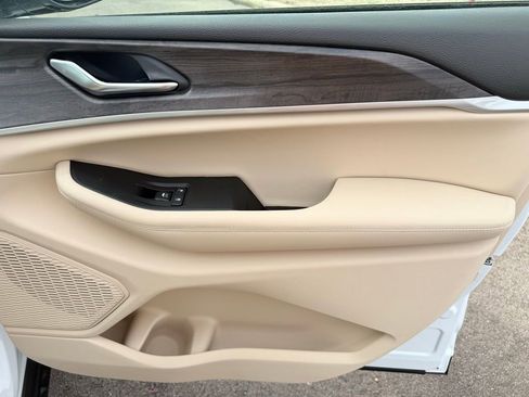 New 2025 Jeep Grand Cherokee L Limited image 26