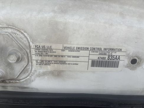 Used 2017 Dodge Charger R/T image 33