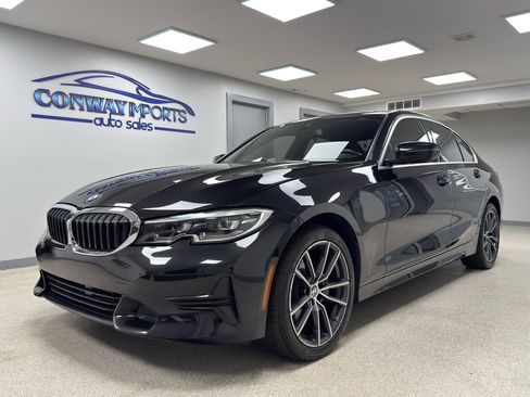 Used 2019 BMW 330i xDrive Sedan w/ Convenience Package image 1