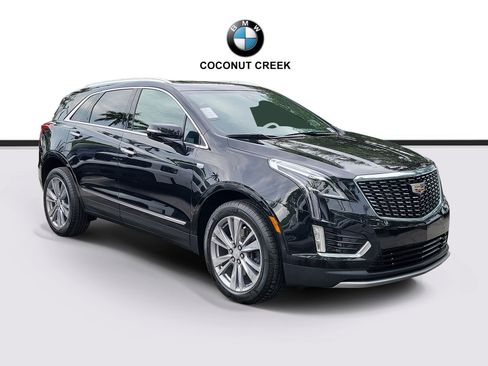 Used 2024 Cadillac XT5 Premium Luxury FWD image 1