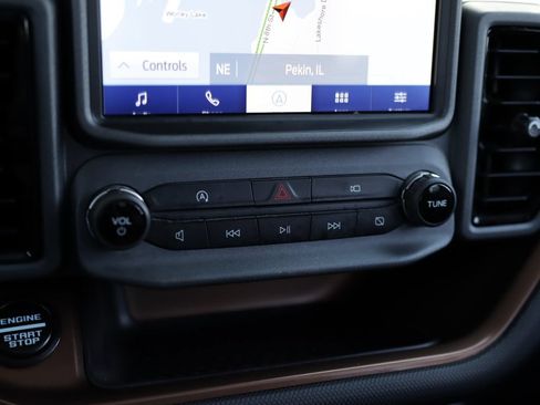 Used 2024 Ford Bronco Sport Badlands w/ Premium Package AWD/4WD image 16