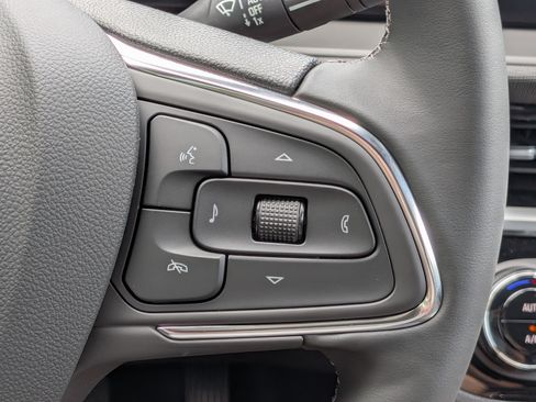 New 2026 Buick Envista Sport Touring w/ Convenience I Package FWD image 25