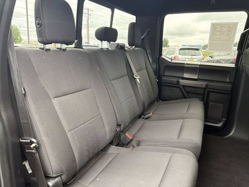 Used 2018 Ford F150 XLT w/ Equipment Group 302A Luxury AWD/4WD image 26