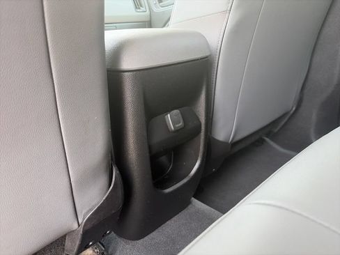 Used 2022 Chevrolet Colorado W/T w/ WT Convenience Package AWD/4WD image 21