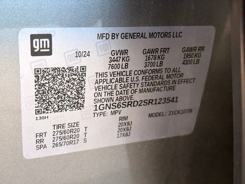 Used 2025 Chevrolet Tahoe Premier AWD/4WD image 27