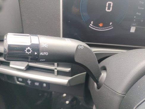 Used 2025 Hyundai Santa Fe SEL image 14