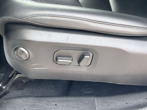 Used 2024 Jeep Wrangler High Altitude image 16