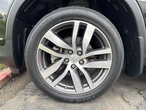 Used 2016 Honda Pilot Touring image 26
