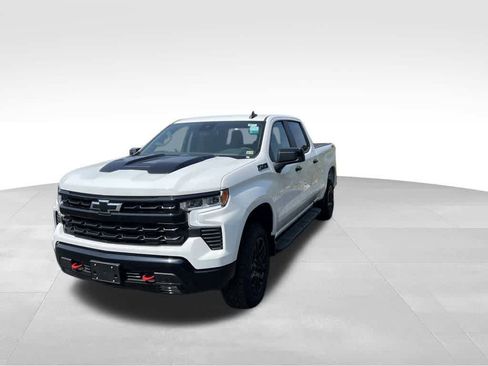 New 2024 Chevrolet Silverado 1500 LT Trail Boss w/ LPO, Dark Essentials Package image 3