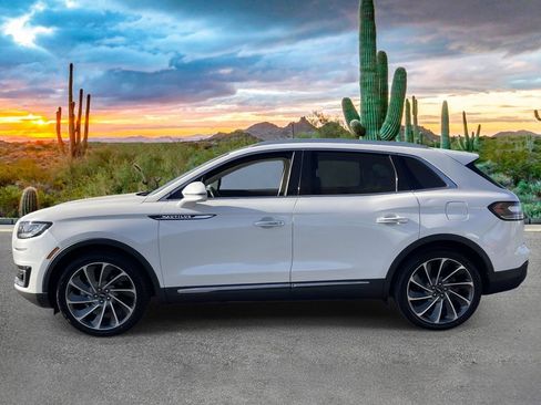 Used 2019 Lincoln Nautilus Reserve FWD image 6
