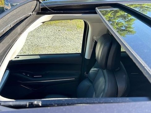 New 2025 Lincoln Navigator Reserve AWD/4WD image 6
