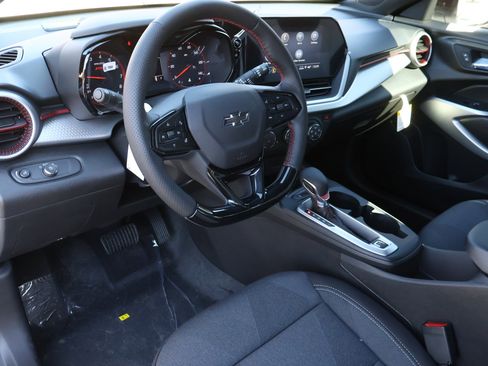 New 2026 Chevrolet Trax RS w/ Sunroof Package image 3