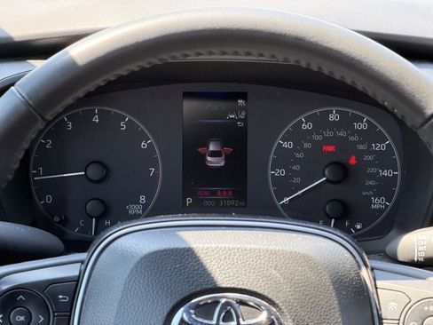 Used 2025 Toyota Corolla SE FWD image 16