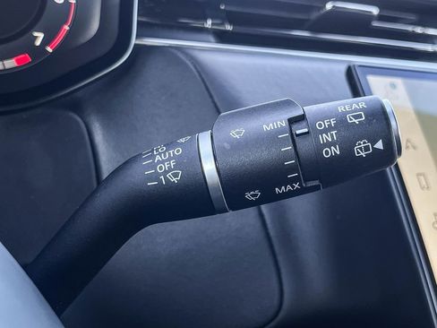 Used 2023 Land Rover Range Rover Sport SE image 50