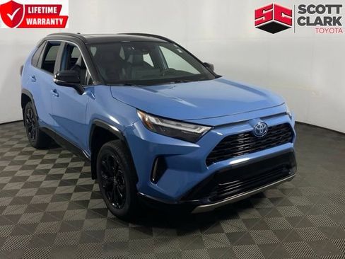 Used 2024 Toyota RAV4 XSE AWD/4WD image 1