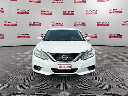 Used 2016 Nissan Altima 2.5 S w/ Power Driver Seat Package FWD image 8