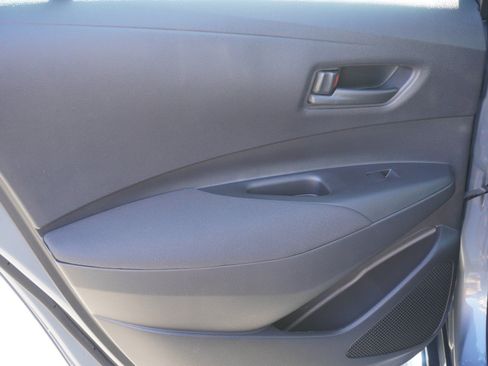 Used 2025 Toyota Corolla LE w/ Convenience Package FWD image 11