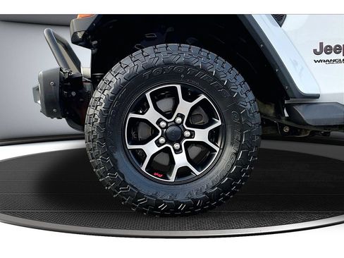 Used 2018 Jeep Wrangler Unlimited Rubicon AWD/4WD image 52