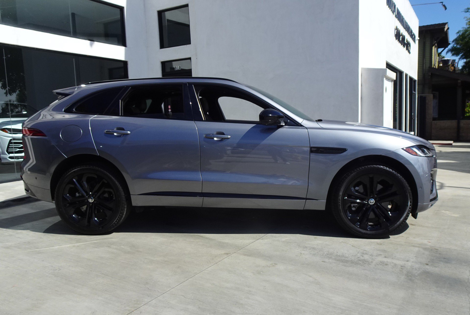 Used 2026 Jaguar F-PACE R-Dynamic S AWD/4WD image 7