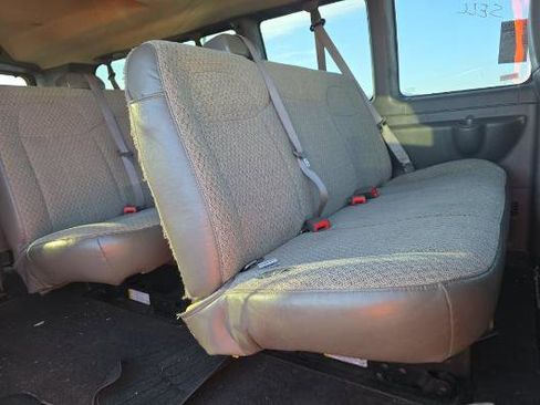 Used 2023 Chevrolet Express 3500 LT w/ LT Preferred Equipment Group RWD image 16