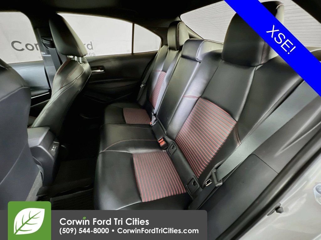 Used 2025 Toyota Corolla XSE FWD image 29