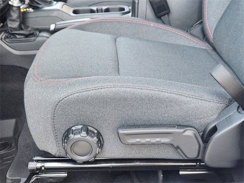 New 2025 Jeep Gladiator Rubicon w/ Safety Group image 21