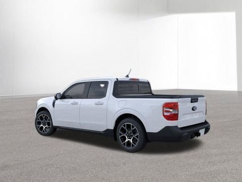 New 2026 Ford Maverick Lariat AWD/4WD image 4