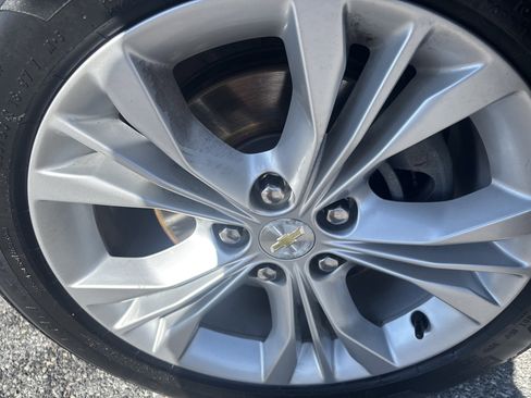 Used 2015 Chevrolet Impala LT image 7