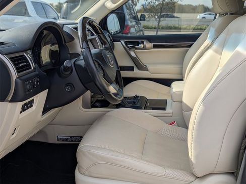 Used 2020 Lexus GX 460 Luxury image 13