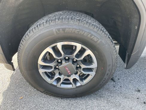 Used 2025 GMC Sierra 3500 Pro w/ 1SA Pro Safety Plus Package image 26