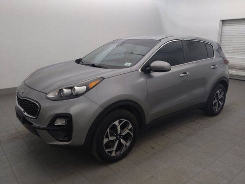 Used 2022 Kia Sportage LX AWD/4WD image 2