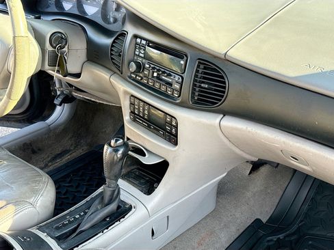 Used 2001 Buick Regal GS w/ Luxury Pkg image 5