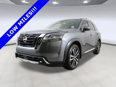 Used 2024 Nissan Pathfinder Platinum