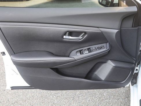 Used 2022 Nissan Sentra SV w/ All-Weather Package image 18